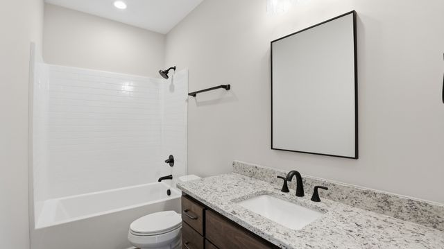 4140 Riley Creek Rd, Normandy, TN 37360