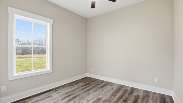 4140 Riley Creek Rd, Normandy, TN 37360