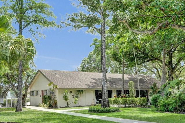 3028 S Oakland Forest Drive 3204, Oakland Park, FL 33309