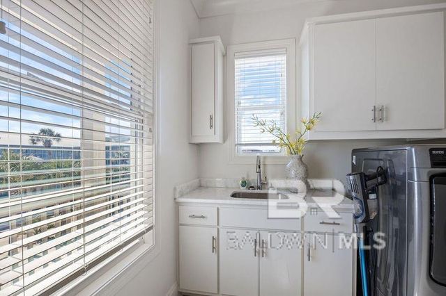 908 Shoreland Drive, Gulf Shores, AL 36542