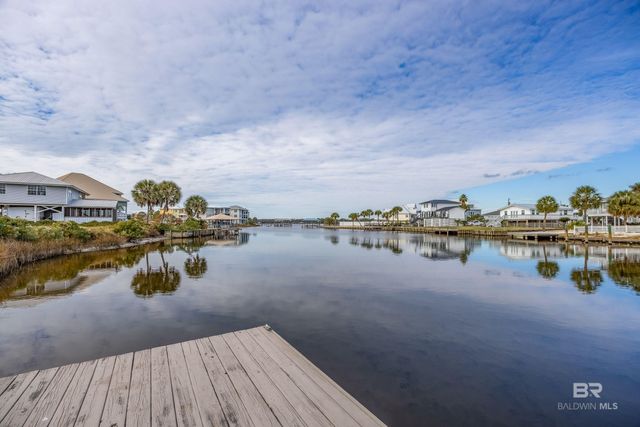 908 Shoreland Drive, Gulf Shores, AL 36542
