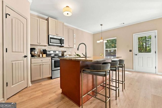 228 Bethany Manor Court, Ball Ground, GA 30107