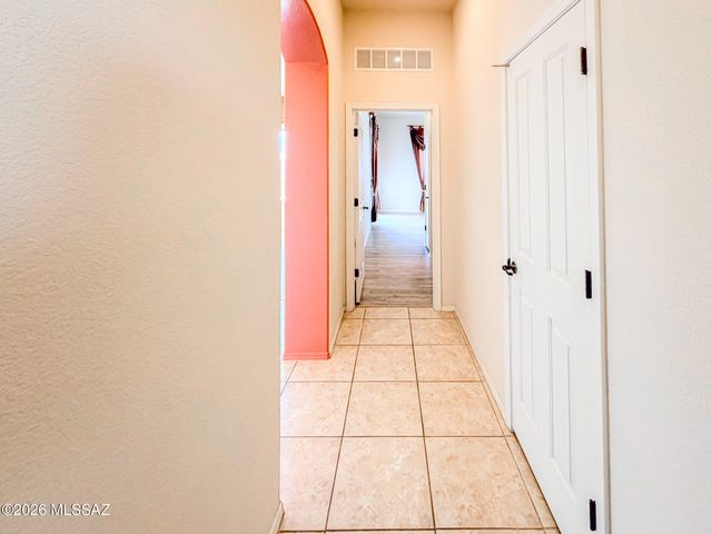 4579 S Camino Del Tejon, Green Valley, AZ 85622