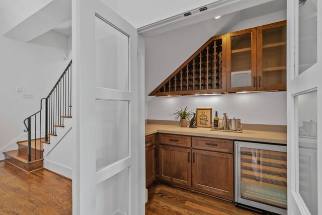 4704 Willow Street, Bellaire, TX 77401