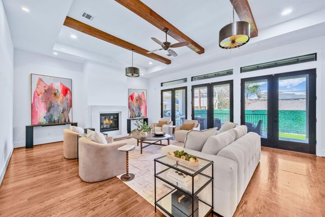 4704 Willow Street, Bellaire, TX 77401