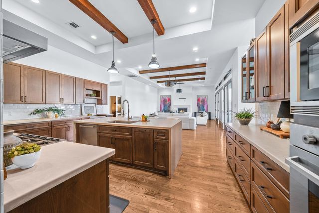 4704 Willow Street, Bellaire, TX 77401