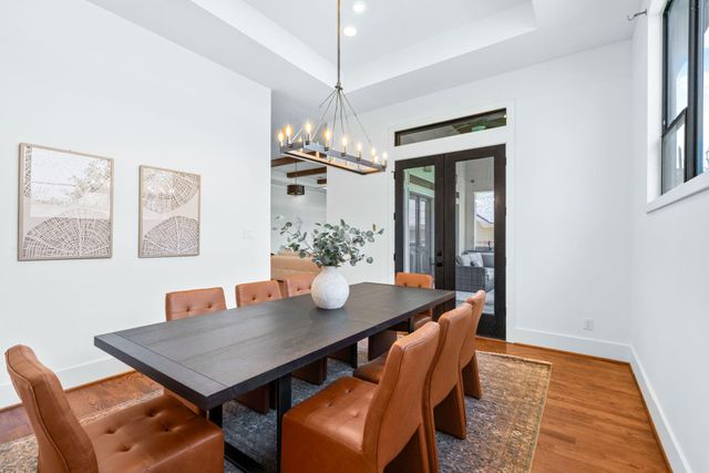 4704 Willow Street, Bellaire, TX 77401