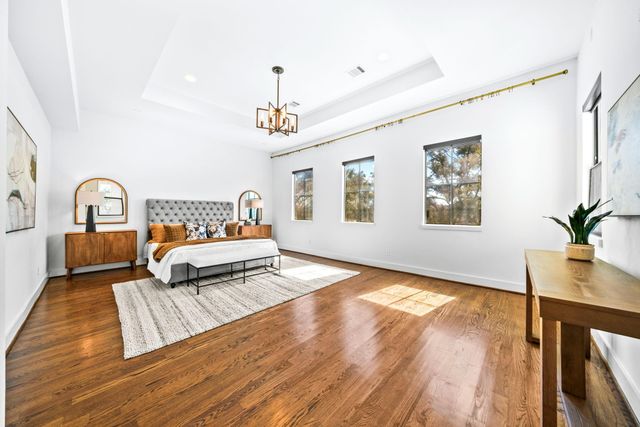 4704 Willow Street, Bellaire, TX 77401