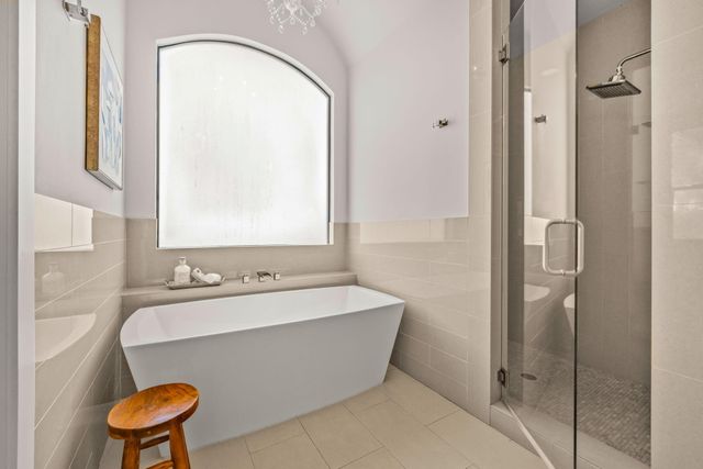 4704 Willow Street, Bellaire, TX 77401