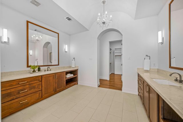 4704 Willow Street, Bellaire, TX 77401