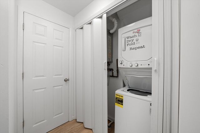 14732 Turner Avenue D, Midlothian, IL 60445