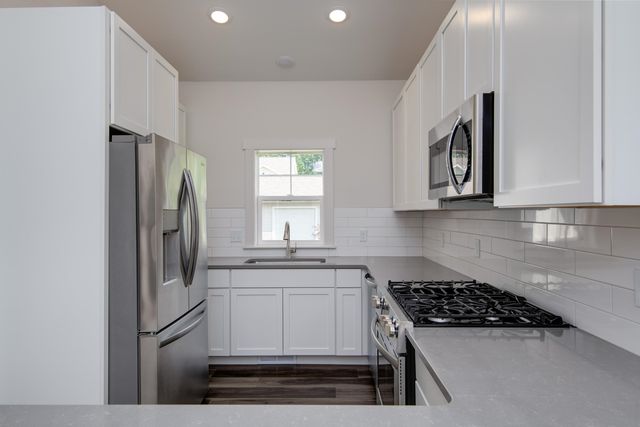 1548 Simsbury Street 10, Traverse City, MI 49686