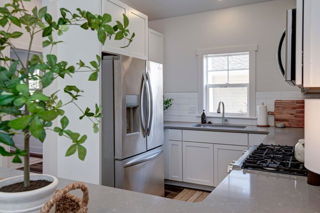 1548 Simsbury Street 10, Traverse City, MI 49686