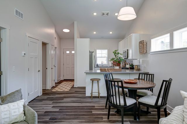 1548 Simsbury Street 10, Traverse City, MI 49686