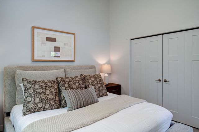 1548 Simsbury Street 10, Traverse City, MI 49686