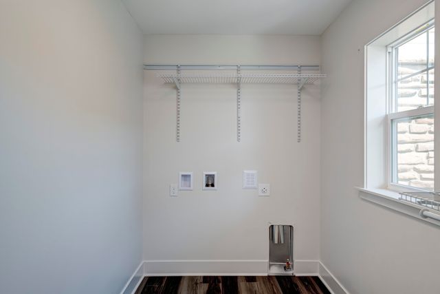 1548 Simsbury Street 10, Traverse City, MI 49686