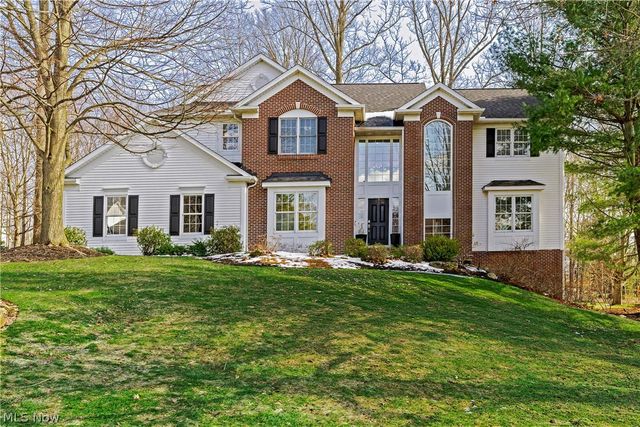 17431 Rambling Creek Trail, Chagrin Falls, OH 44023