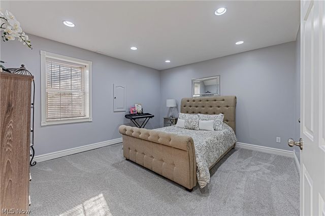 17431 Rambling Creek Trail, Chagrin Falls, OH 44023