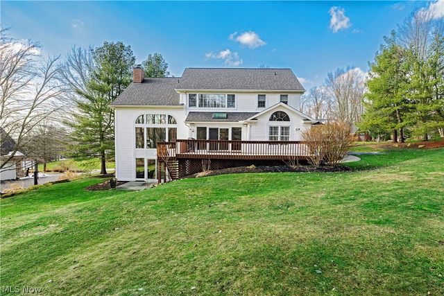 17431 Rambling Creek Trail, Chagrin Falls, OH 44023