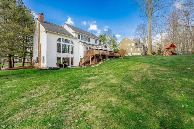 17431 Rambling Creek Trail, Chagrin Falls, OH 44023