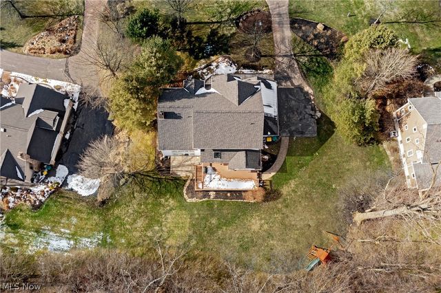 17431 Rambling Creek Trail, Chagrin Falls, OH 44023