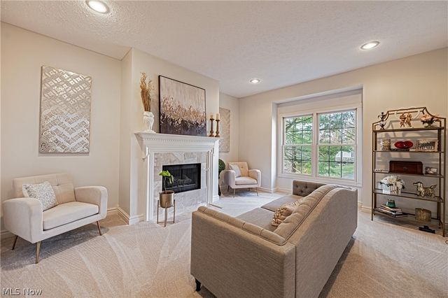 17431 Rambling Creek Trail, Chagrin Falls, OH 44023