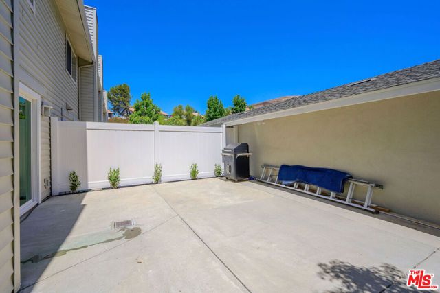26250 Alizia Canyon Drive, Calabasas, CA 91302