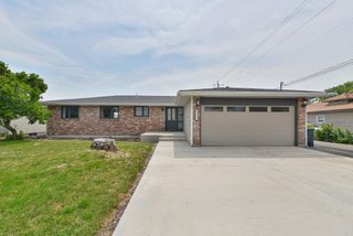 8302 E Maringo Dr, Spokane, WA 99212