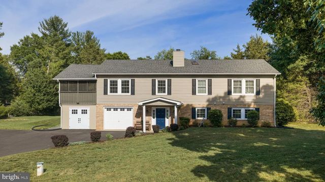 156 SCARLET O'HARA CT, Bumpass, VA 23024