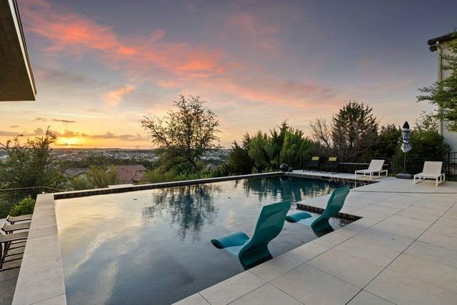 206 Majestic Arroyo WAY, Lakeway, TX 78738