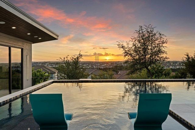 206 Majestic Arroyo WAY, Lakeway, TX 78738