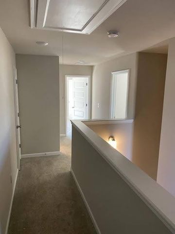 200 Broadleaf Walk 10, Woodstock, GA 30188