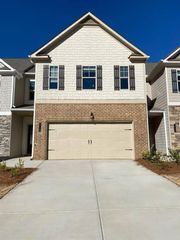 200 Broadleaf Walk 10, Woodstock, GA 30188
