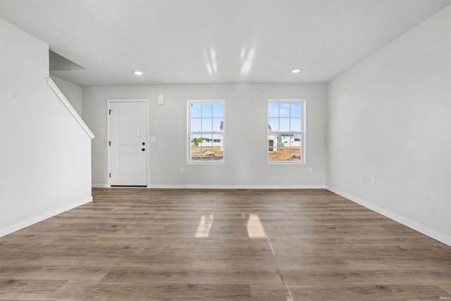 51567 Prescott Avenue, South Bend, IN 46637