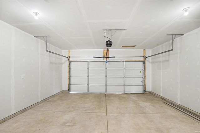 51567 Prescott Avenue, South Bend, IN 46637
