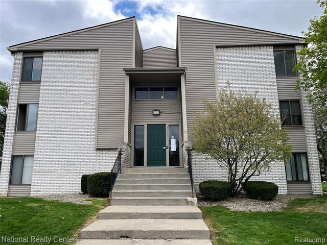 31993 W 12 Mile Road 309, Farmington, MI 48334
