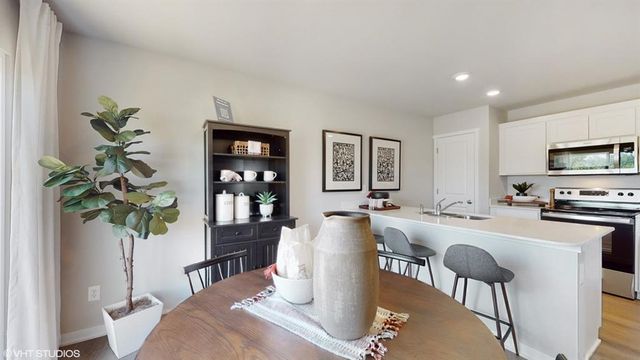 509 Ella's Way, Liberty, MO 64068