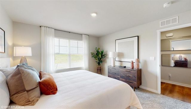 509 Ella's Way, Liberty, MO 64068