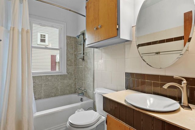 3642 Dennett Drive, Madison, WI 53714