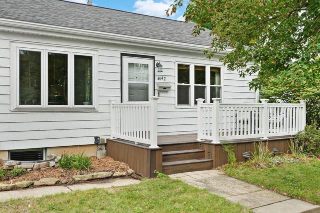 3642 Dennett Drive, Madison, WI 53714