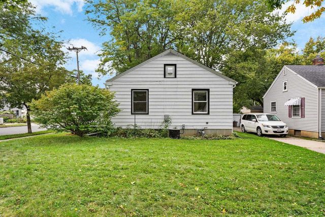 3642 Dennett Drive, Madison, WI 53714
