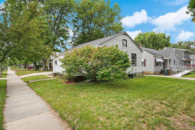 3642 Dennett Drive, Madison, WI 53714