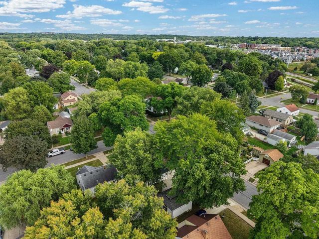 3642 Dennett Drive, Madison, WI 53714