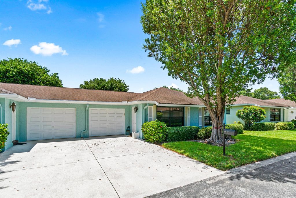 9995 Ligustrum Tree Way B, Boynton Beach, FL 33436