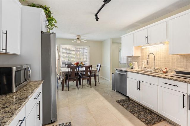 724 Rebecca NW Street, Lilburn, GA 30047