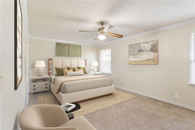 724 Rebecca NW Street, Lilburn, GA 30047