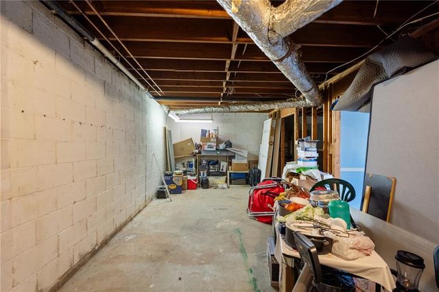 724 Rebecca NW Street, Lilburn, GA 30047