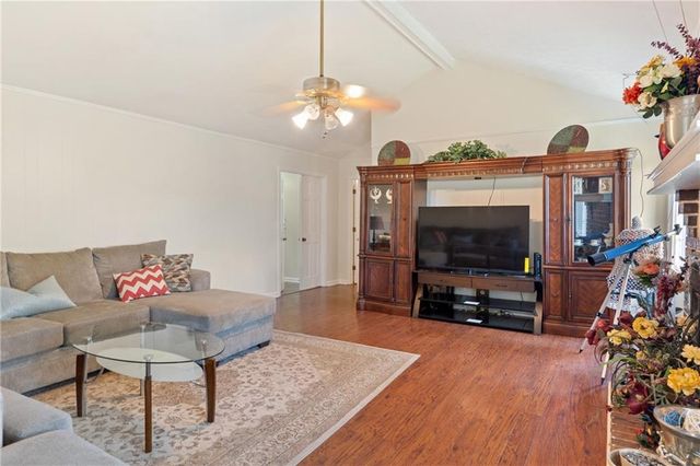 724 Rebecca NW Street, Lilburn, GA 30047