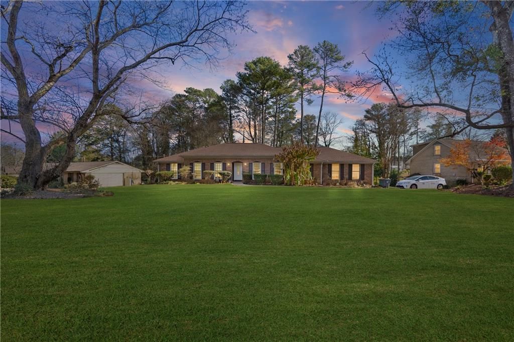 724 Rebecca NW Street, Lilburn, GA 30047