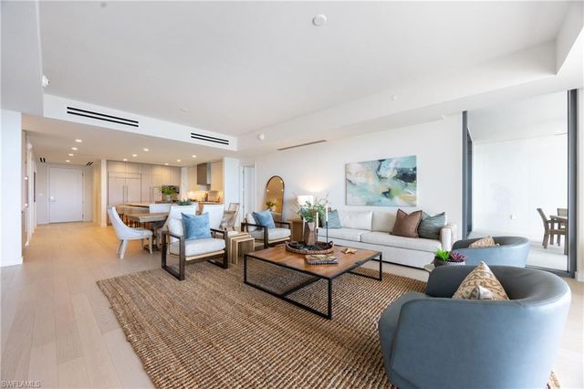 5100 Seagrass BLVD 202, Bonita Springs, FL 34134